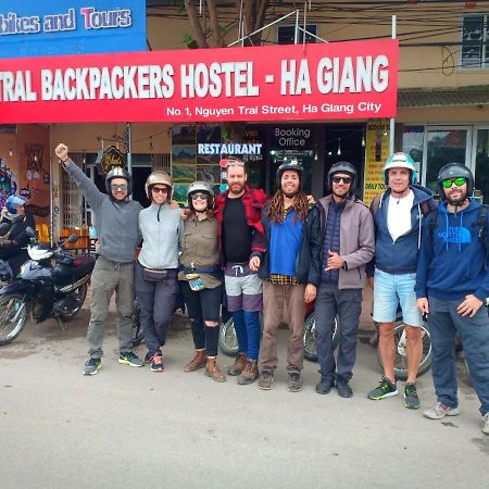 Central Backpackers Hostel Ha Giang Bagian luar foto