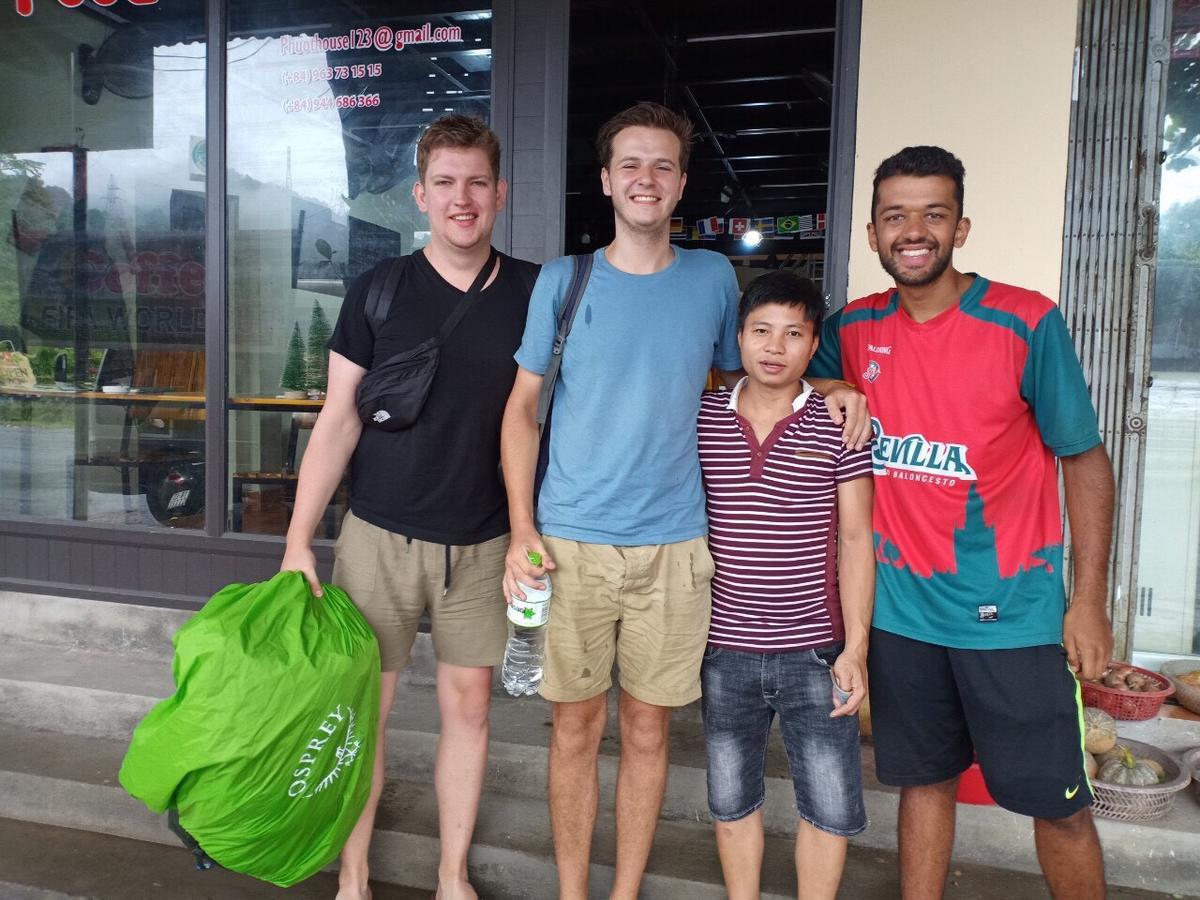 Central Backpackers Hostel Ha Giang Bagian luar foto