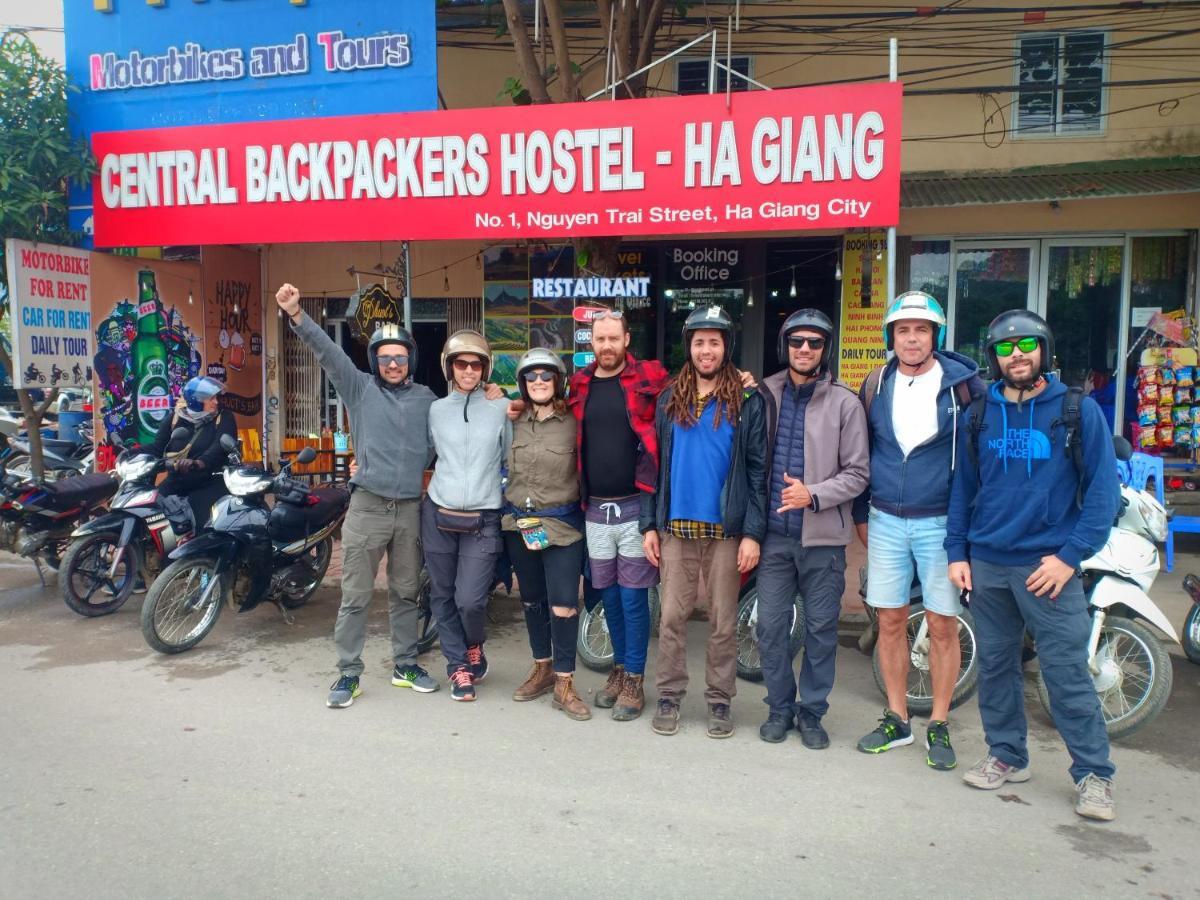 Central Backpackers Hostel Ha Giang Bagian luar foto