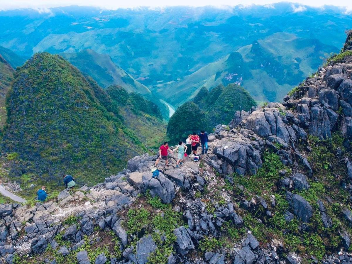 Central Backpackers Hostel Ha Giang Bagian luar foto
