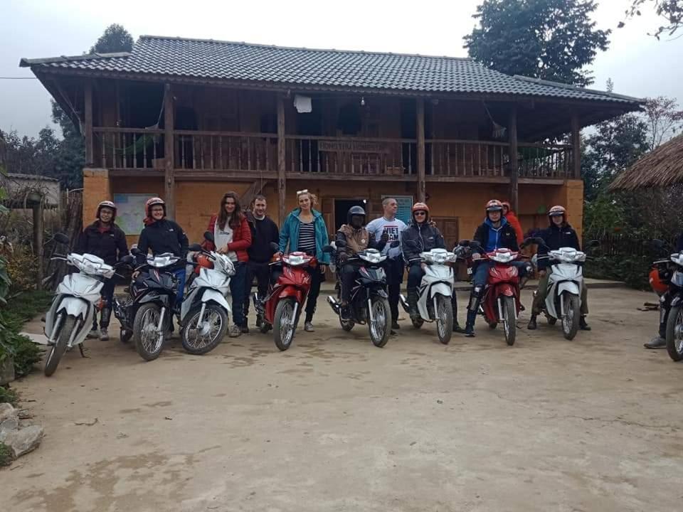 Central Backpackers Hostel Ha Giang Bagian luar foto