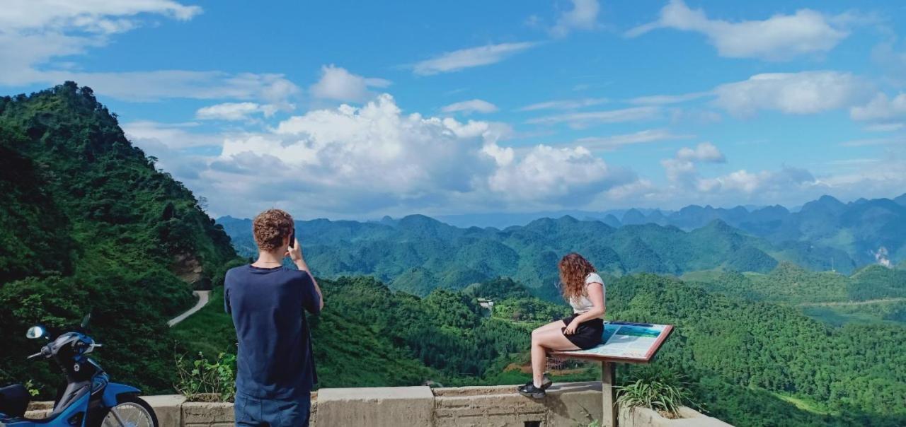 Central Backpackers Hostel Ha Giang Bagian luar foto