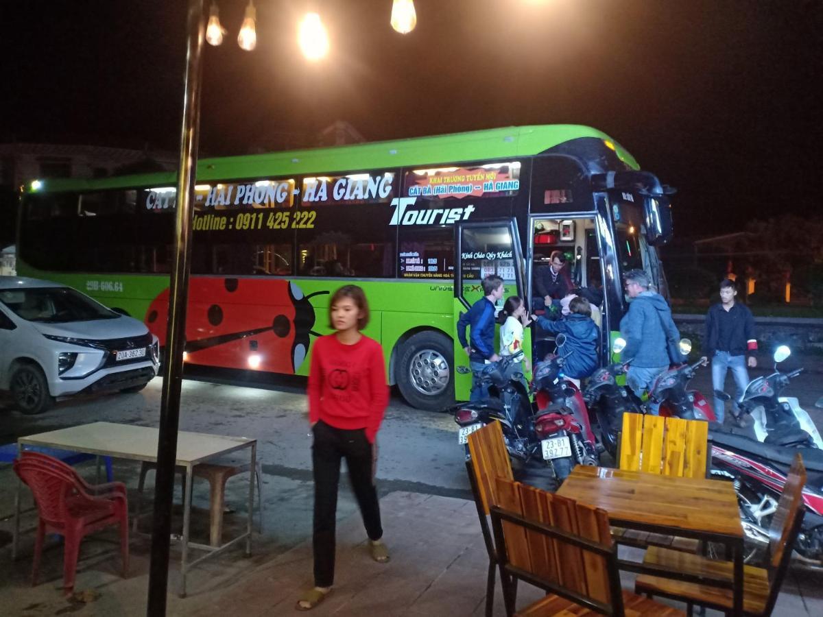 Central Backpackers Hostel Ha Giang Bagian luar foto